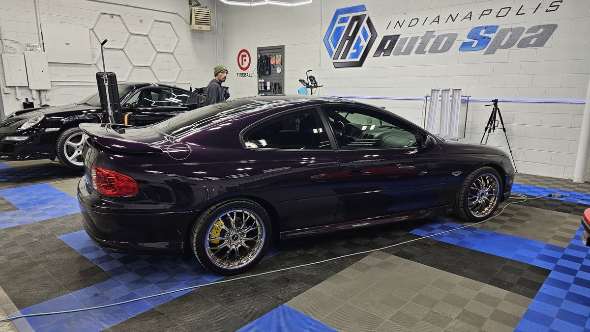 IndianapolisSpa's tweet image. Original paint cannot be replaced. This 2004 Pontiac GTO had a fender dent repaired with PDR to preserve the factory finish. #PaintlessDentRepair #PontiacGTO #DentRepair #IndyAutoCare