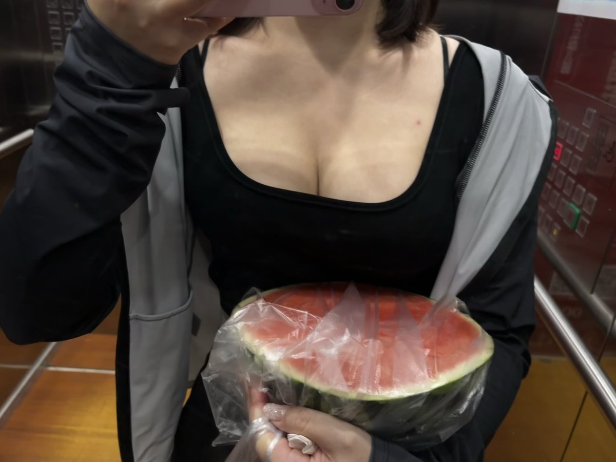 Niko不眠月 tweet media