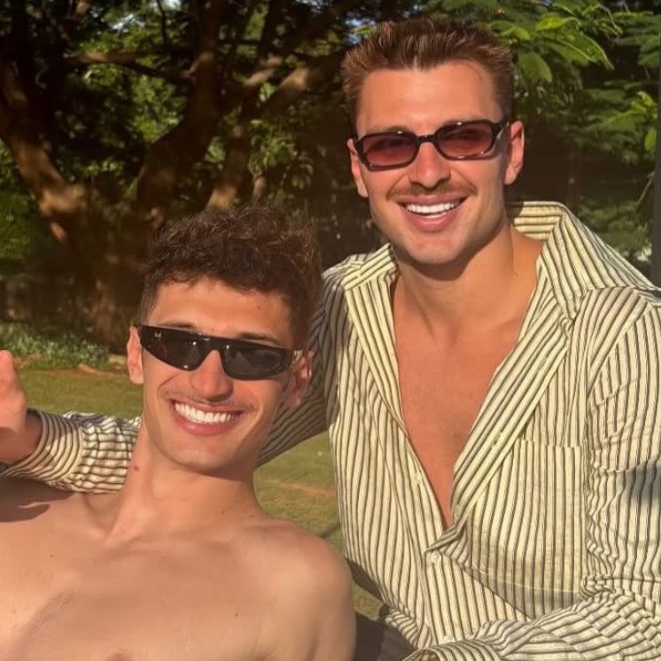 UpdateCharts tweet media