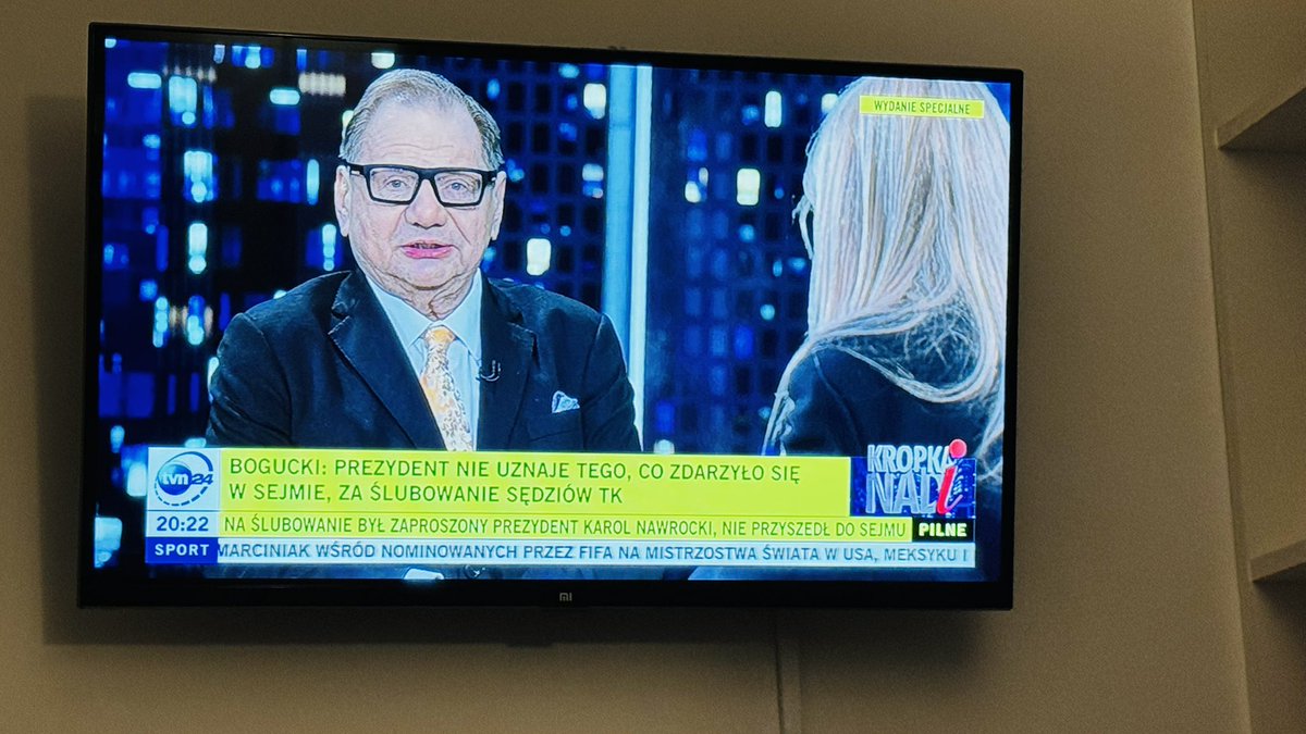 Ania Romej tweet media