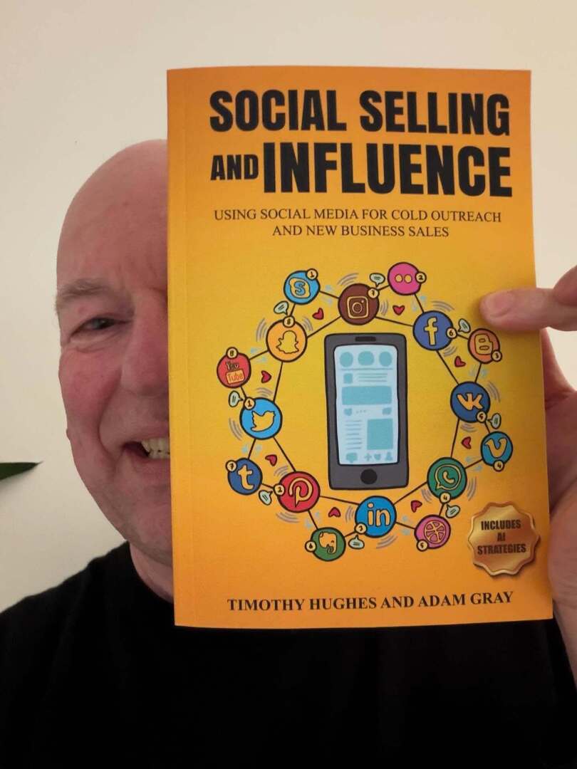 Tim Hughes 提姆·休斯 tweet media