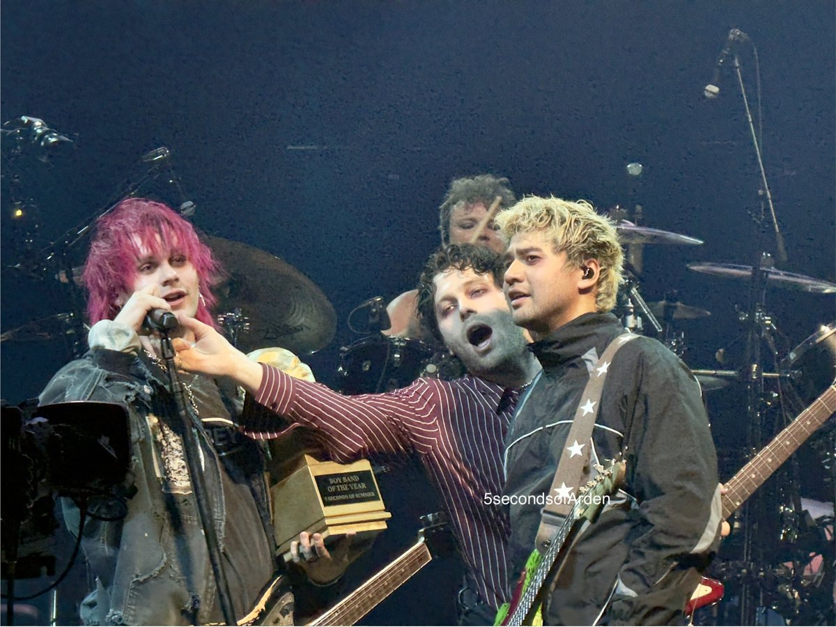 Arden 💙 they/he ✨ 🦋 tweet media