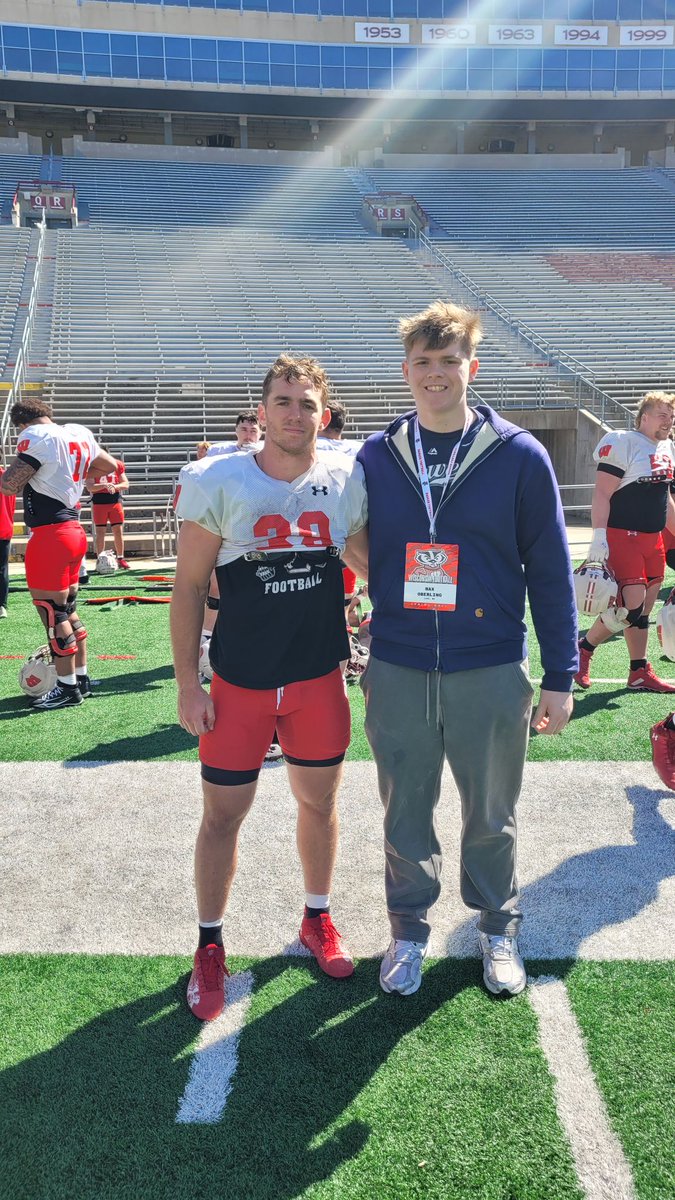 Maxwell Oberling tweet media