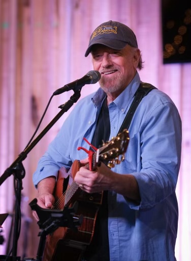 PastorEdRea's tweet photo. We’re excited to have Bruce Carroll with us as our guest musician!

Weekend Service Times
Sat. night: 6:30 pm (Act 7)
Sun. morning: 9 am &amp; 11 am (Act 7)
Sun night: 6:30 pm (Revelation 15+16) https://t.co/xeKDtDnGkK
