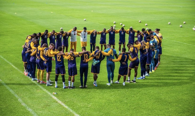 KhosiKazi 💛🖤💛✌🏽 tweet media