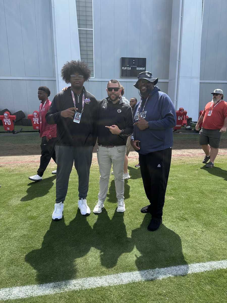 Kyan Reaves (c/o28) tweet media