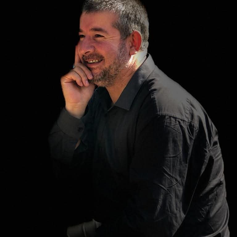 Korkunun iki anlamı var.

1. Herşeyi unut ve kaç
2. Herşeyle yüzleş

Seçim senin....