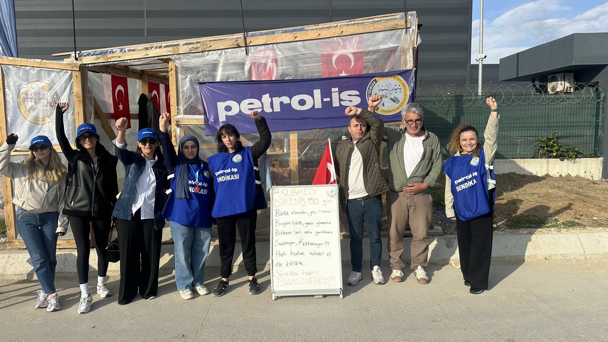 trakyaiscisesi's tweet photo. 150 GÜN, TAM 5 AY: Submed İşçilerinin Bitmeyen Kararlılığı
Dile kolay... Velimeşe OSB’de bulunan Submed fabrikası önündeki direniş çadırında bugün 5. ay geride kaldı. https://t.co/lhvwSgo5ah