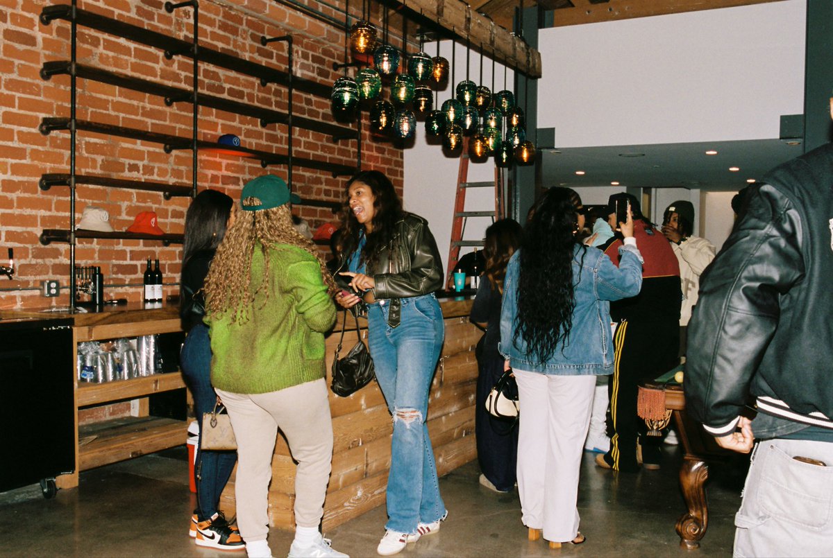 Peerspace tweet media