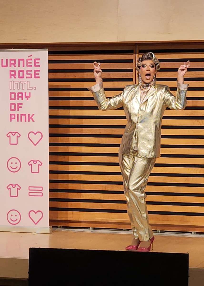 OFLabour's tweet image. Proud to join affiliates at the Day of Pink Gala last night. Labour showed strong support, many as sponsors for the Day of Pink org and its incredible anti‑bullying work across the country. This is solidarity in action. 
#DayOfPink #EndBullying #Solidarity