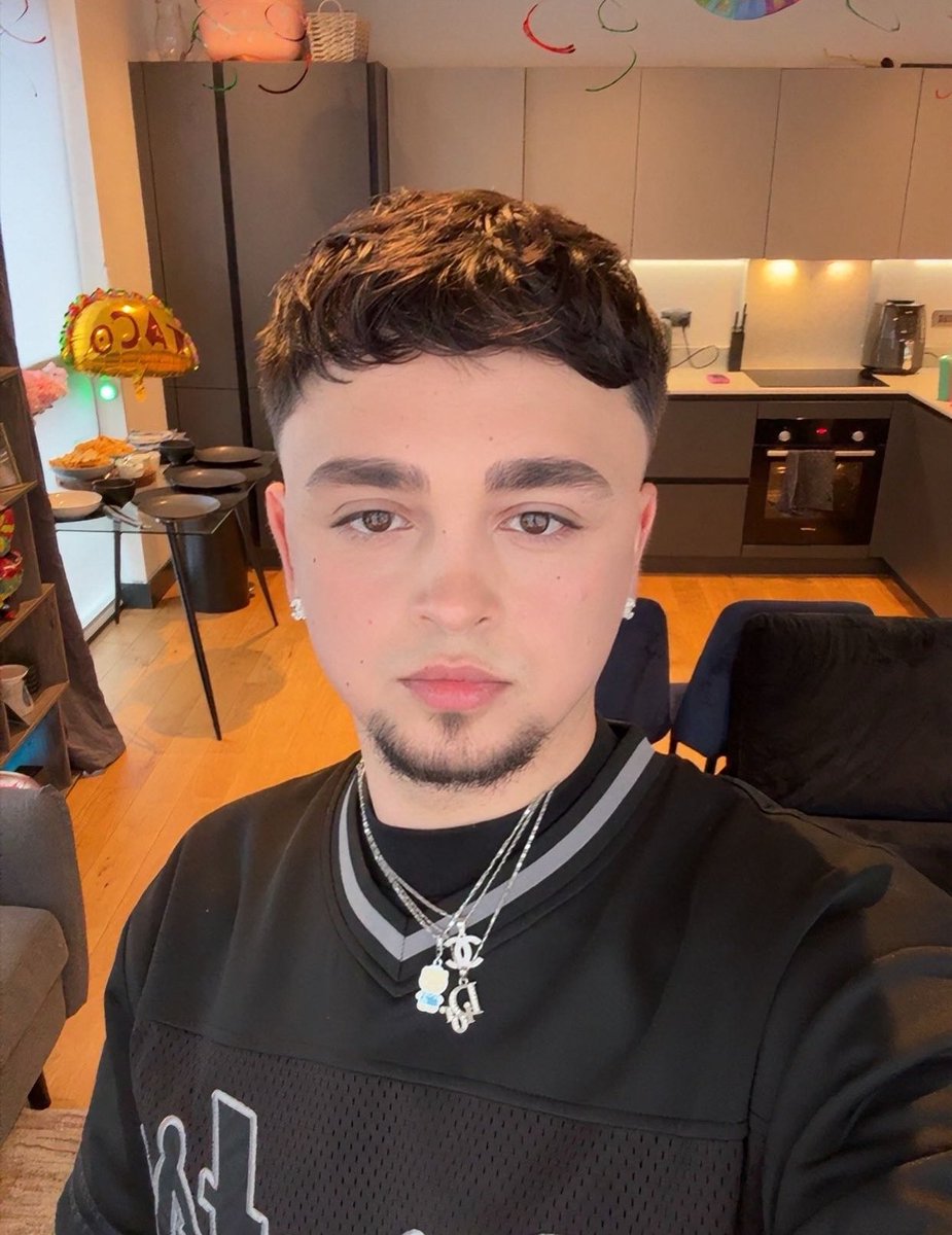 dannny tweet media