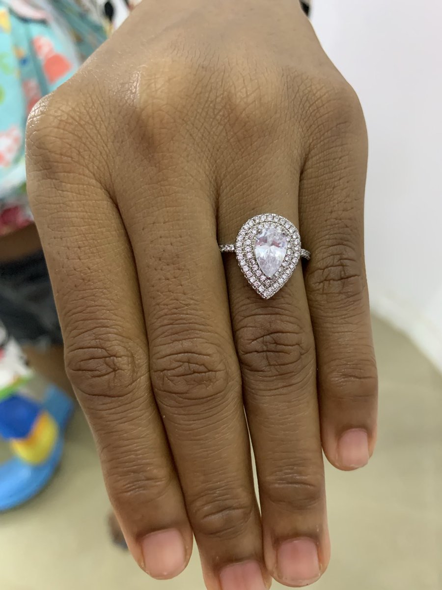 Beauty Proposal Ring  😍