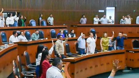 VOTAN DIPUTADOS PRIISTAS EN CONTRA DEL PLAN B DE LA REFORMA ELECTORAL
sintesisdeguerrero.com.mx/2026/04/09/vot…