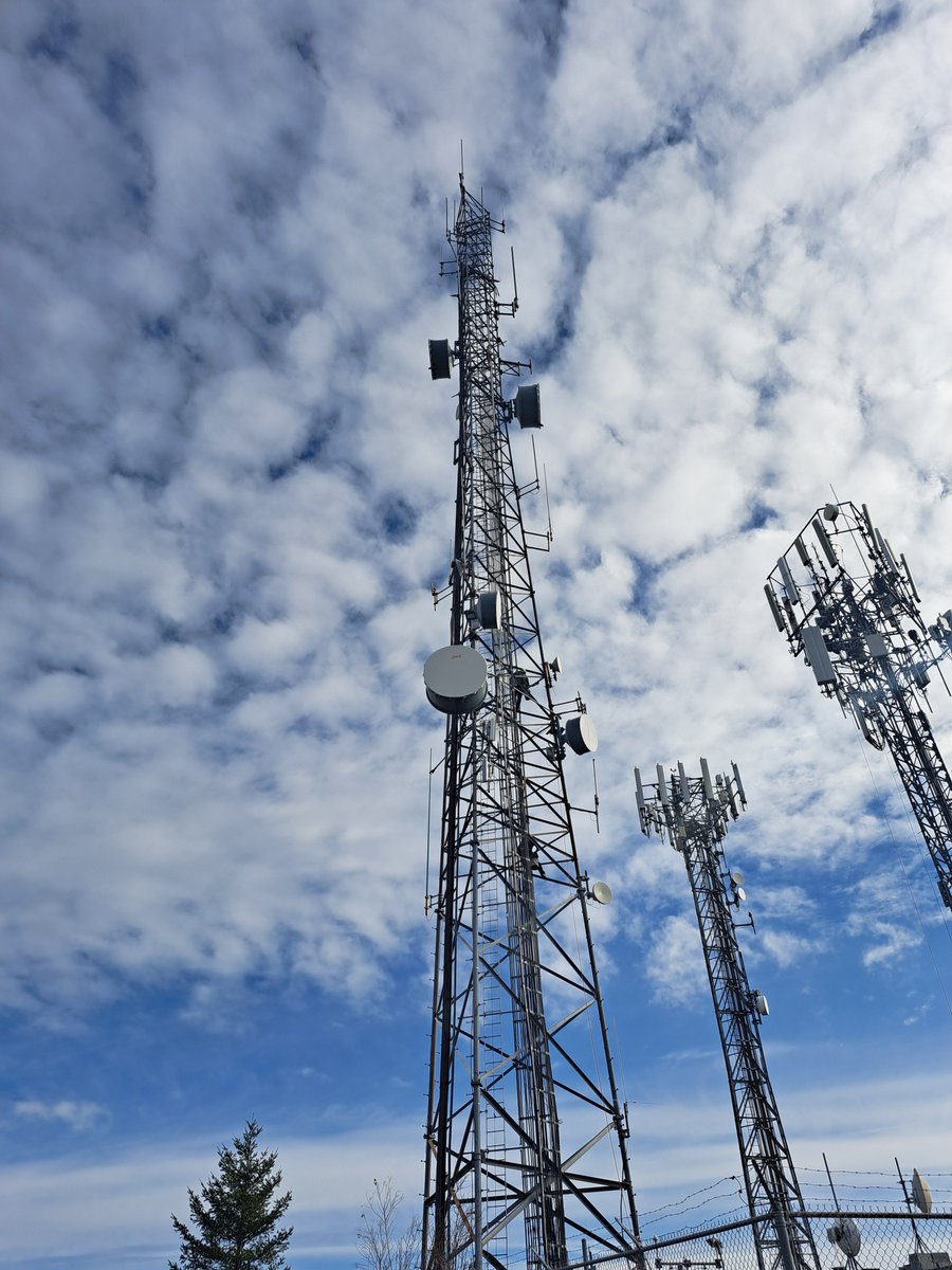 On site at Yacolt Mountain, WA. Our team secured transmission lines to cable tray, helping power reliable communications for county emergency services.

#CriticalCommunications #PublicSafety #Infrastructure #WirelessCommunications #FieldWork #TowerWork #EmergencyServices
