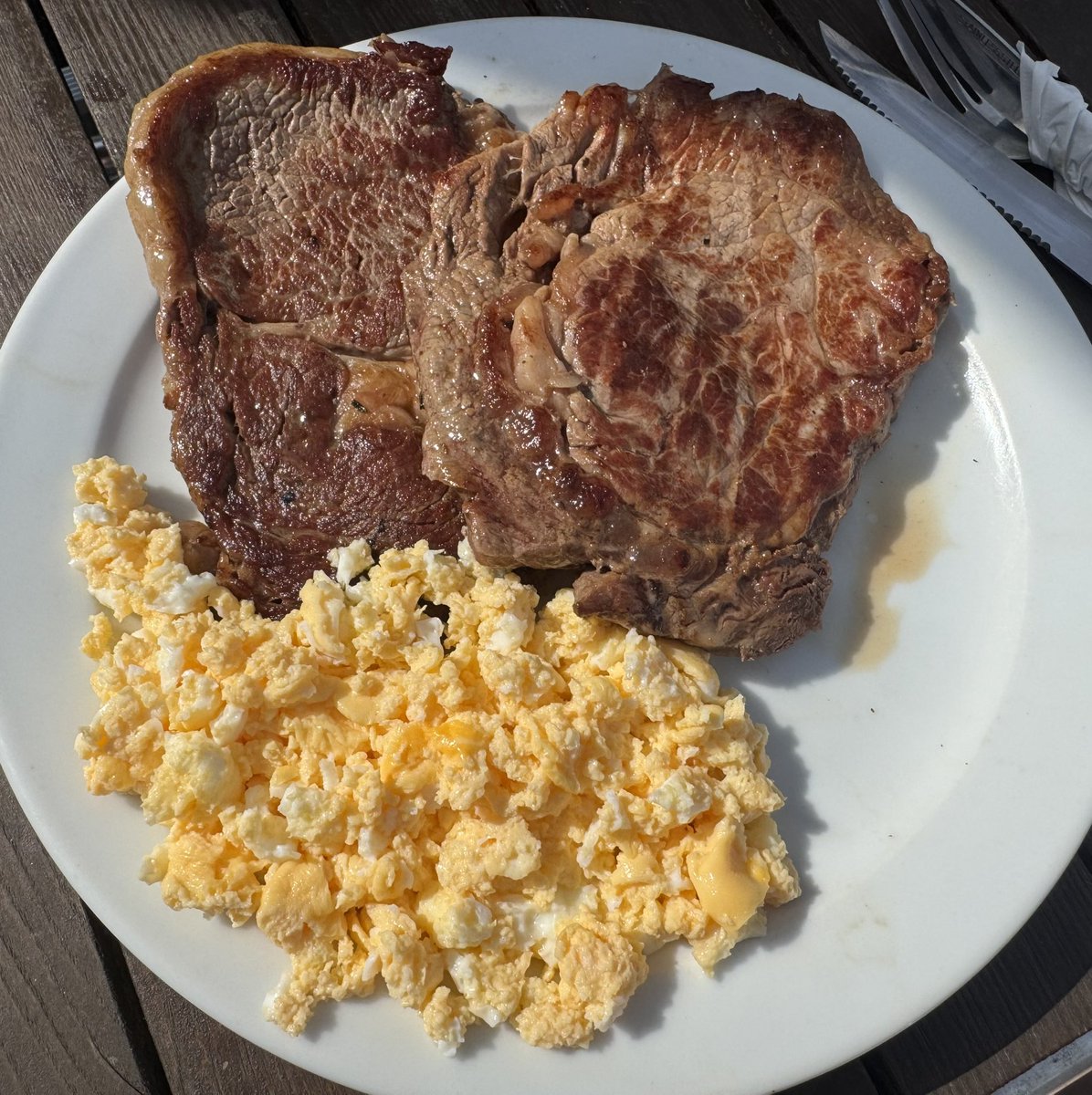 Paul Golding tweet media