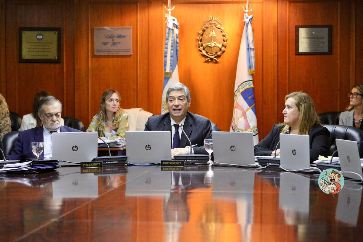 Novedades Políticas 📰 tweet media