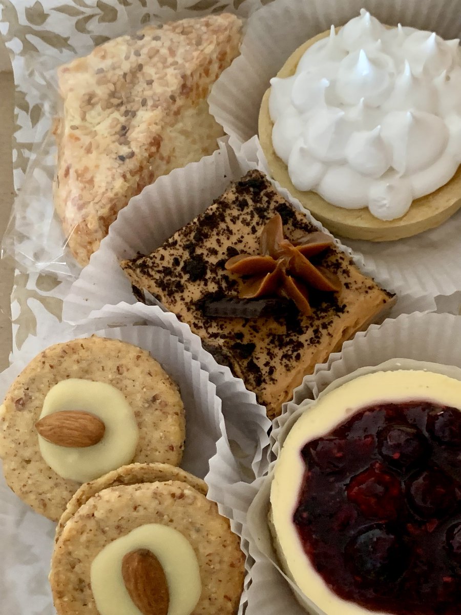 Casa Pausa tweet media