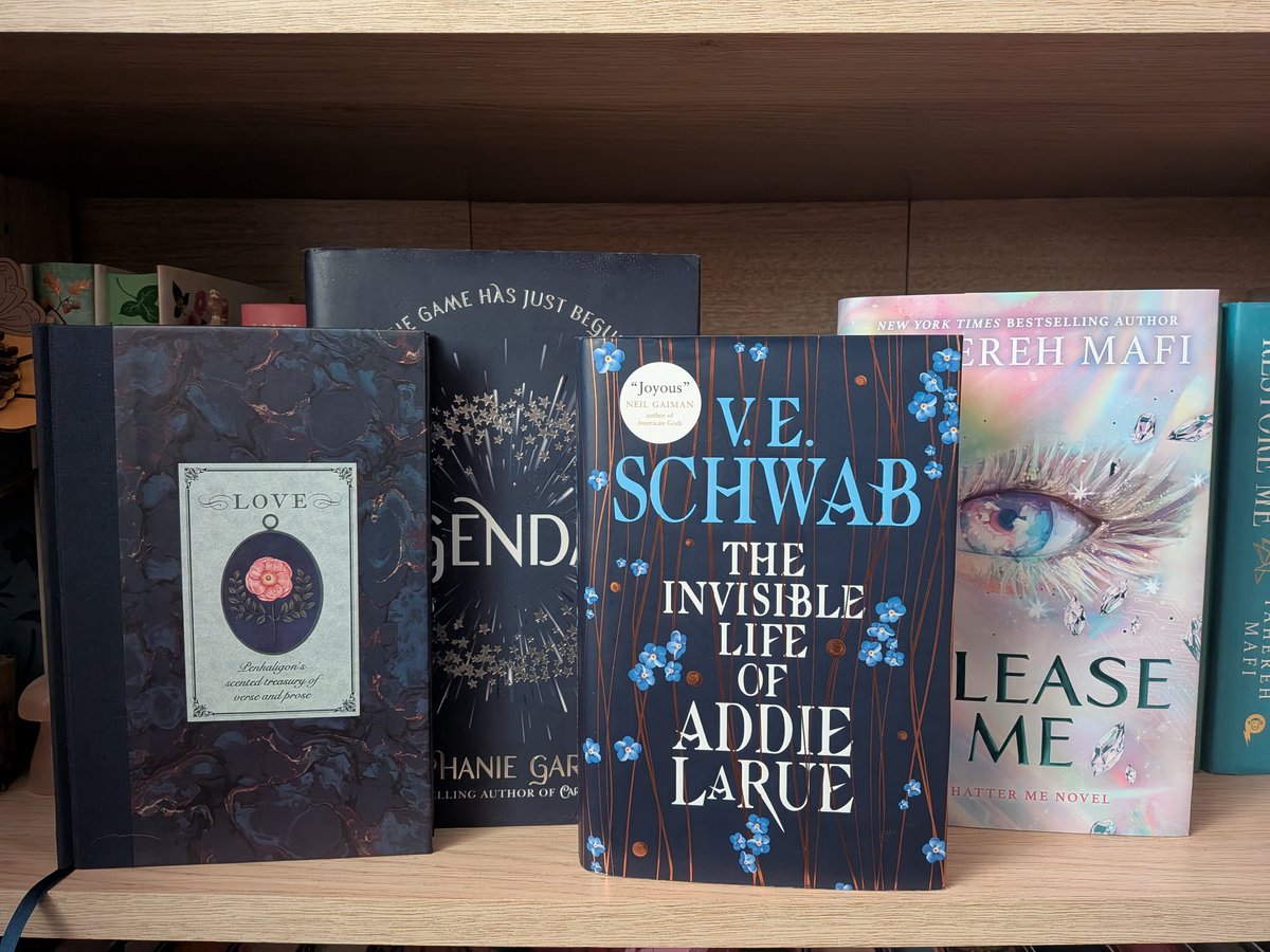 Sage 📚🌕🖤 tweet media