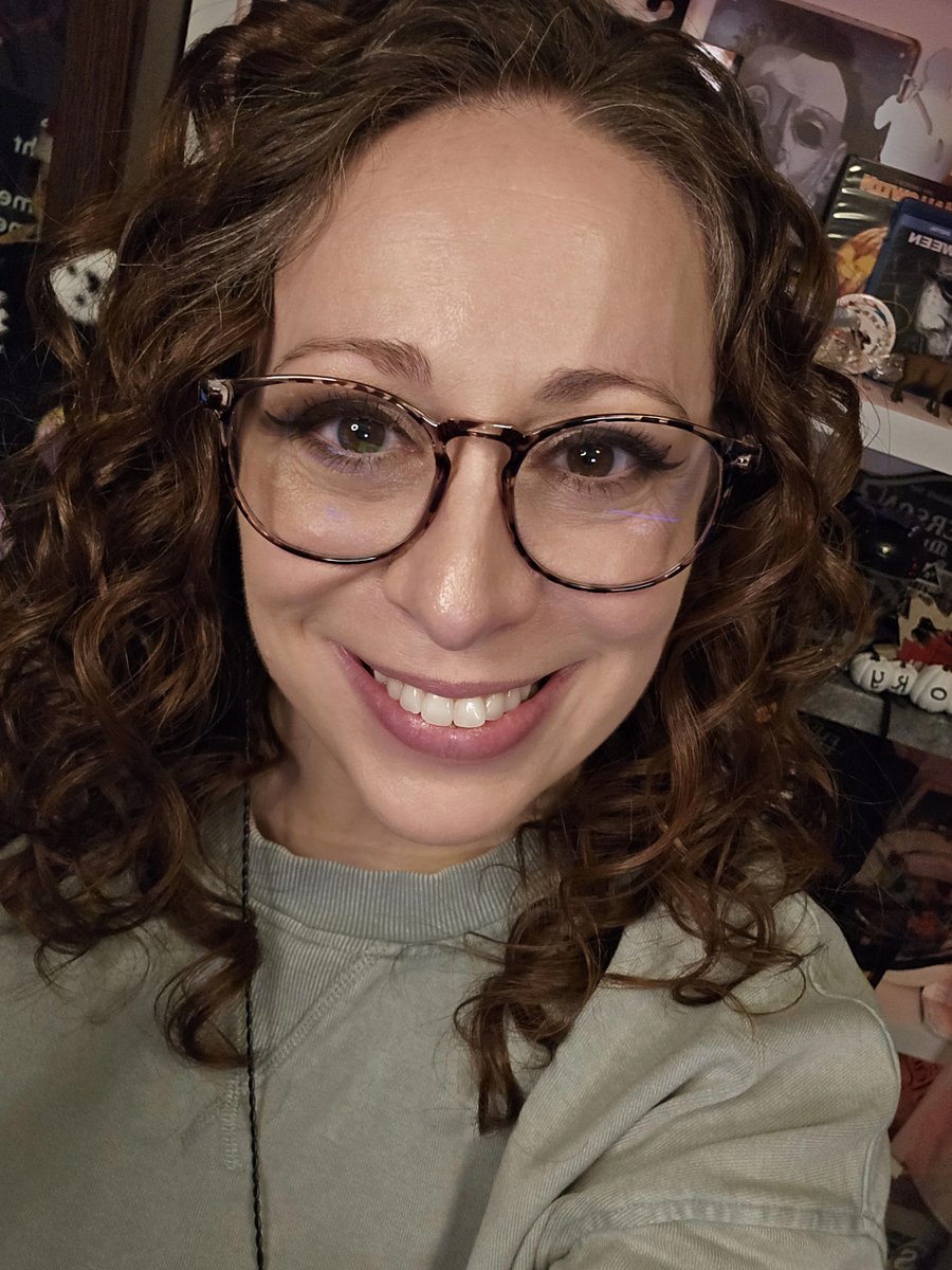 StuntMama tweet media