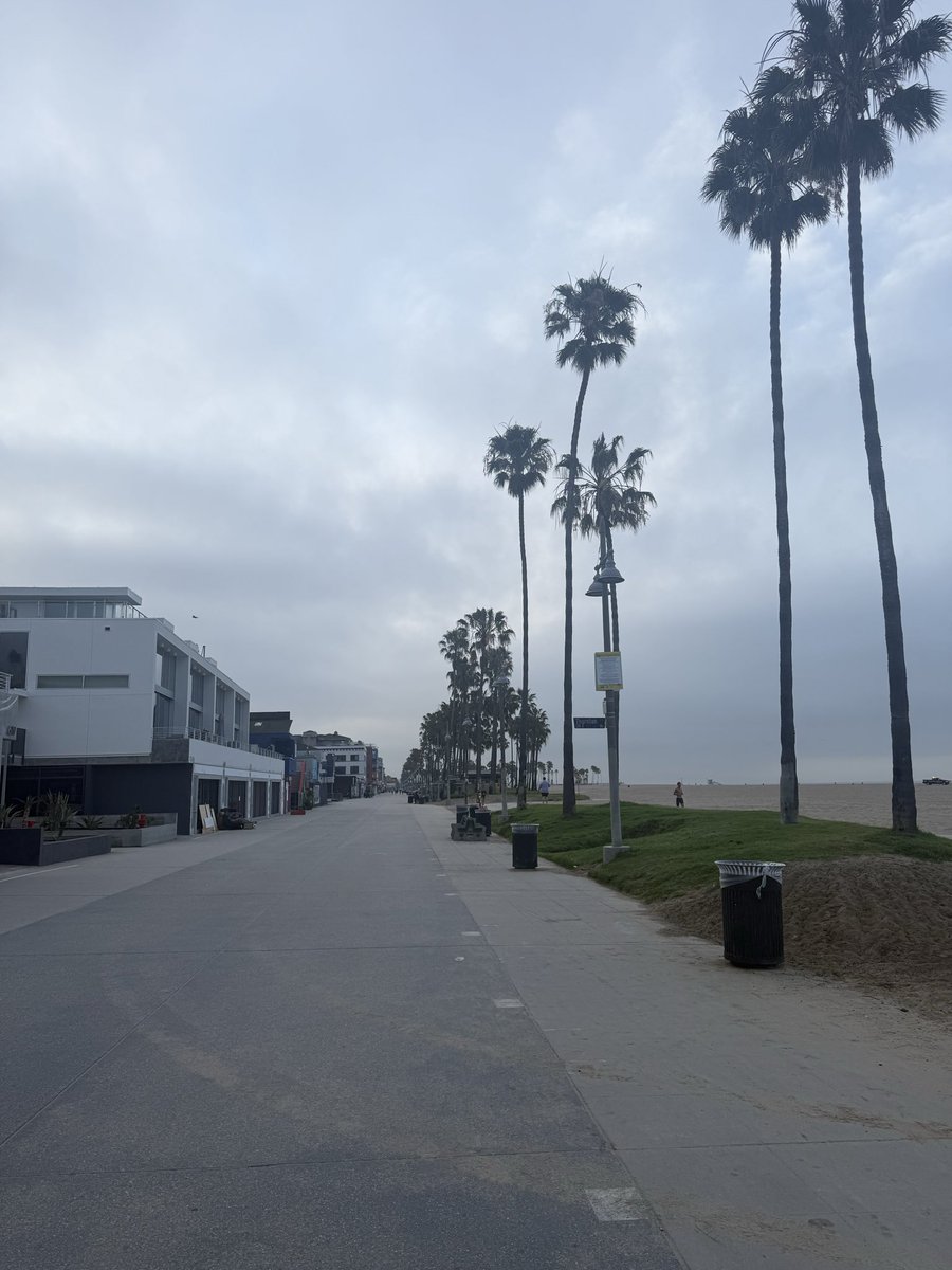 Connor Holliman (connor.base.eth) tweet media