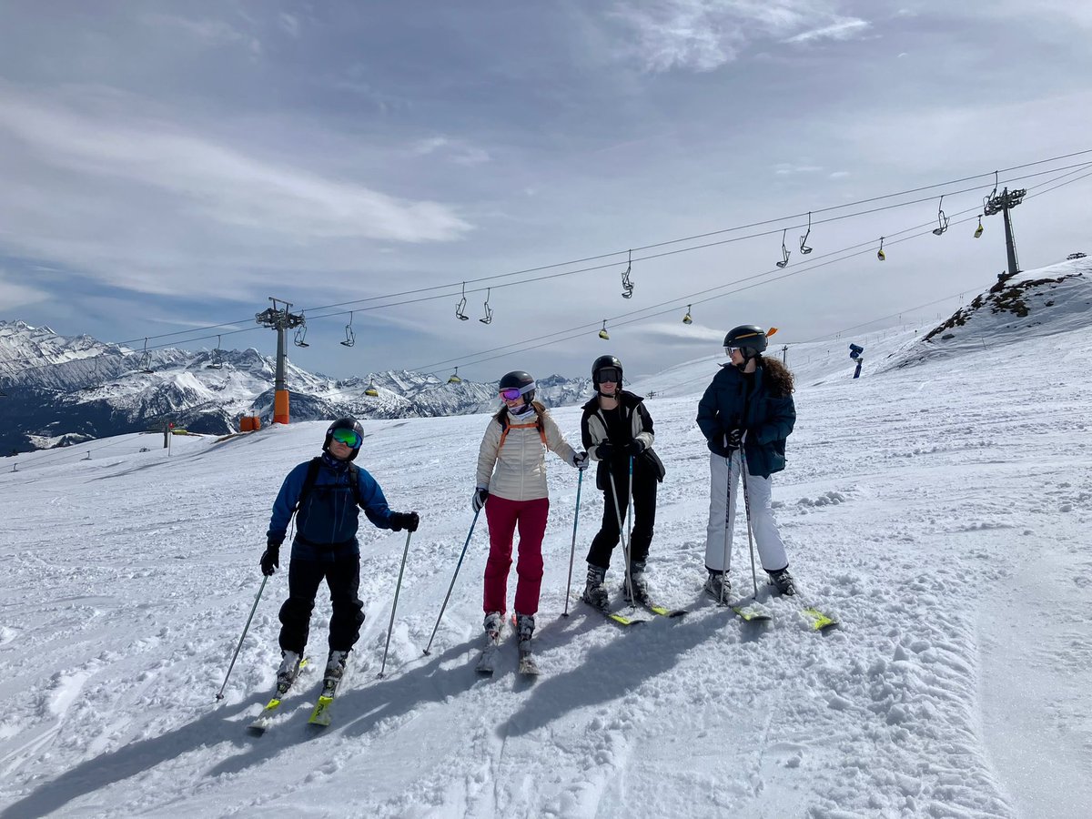 Ski Club Catholic HS Chester tweet media