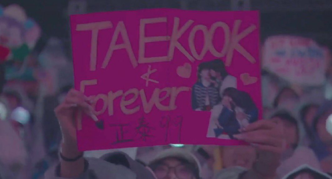 dollie 🪭 - seeing bts!! tweet media