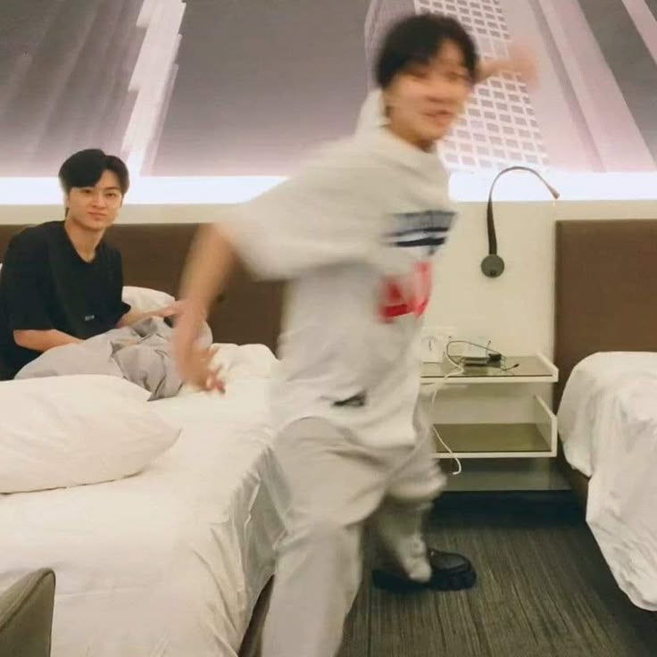 gisela; ENHYPEN IS 7 ♡ tweet media