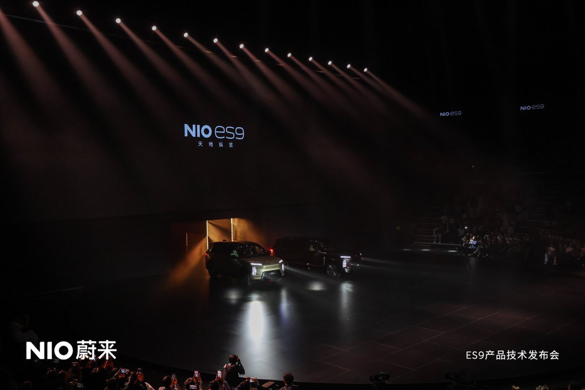 William Li tweet media