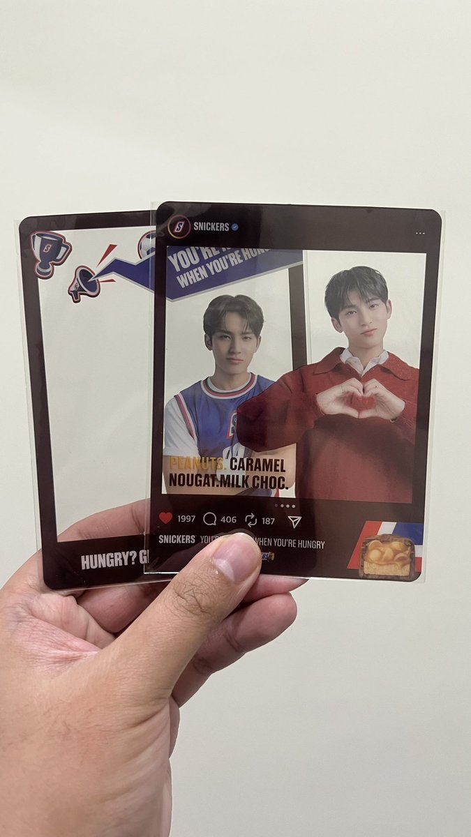 popularCeleb's tweet photo. Pumila and bought chocolates sa Snickers booth for these Mingyu transparent photocards, who else would I pair him with? I say #MinwonKasal 🤭🤭🤭 https://t.co/E1E0aco6nL
