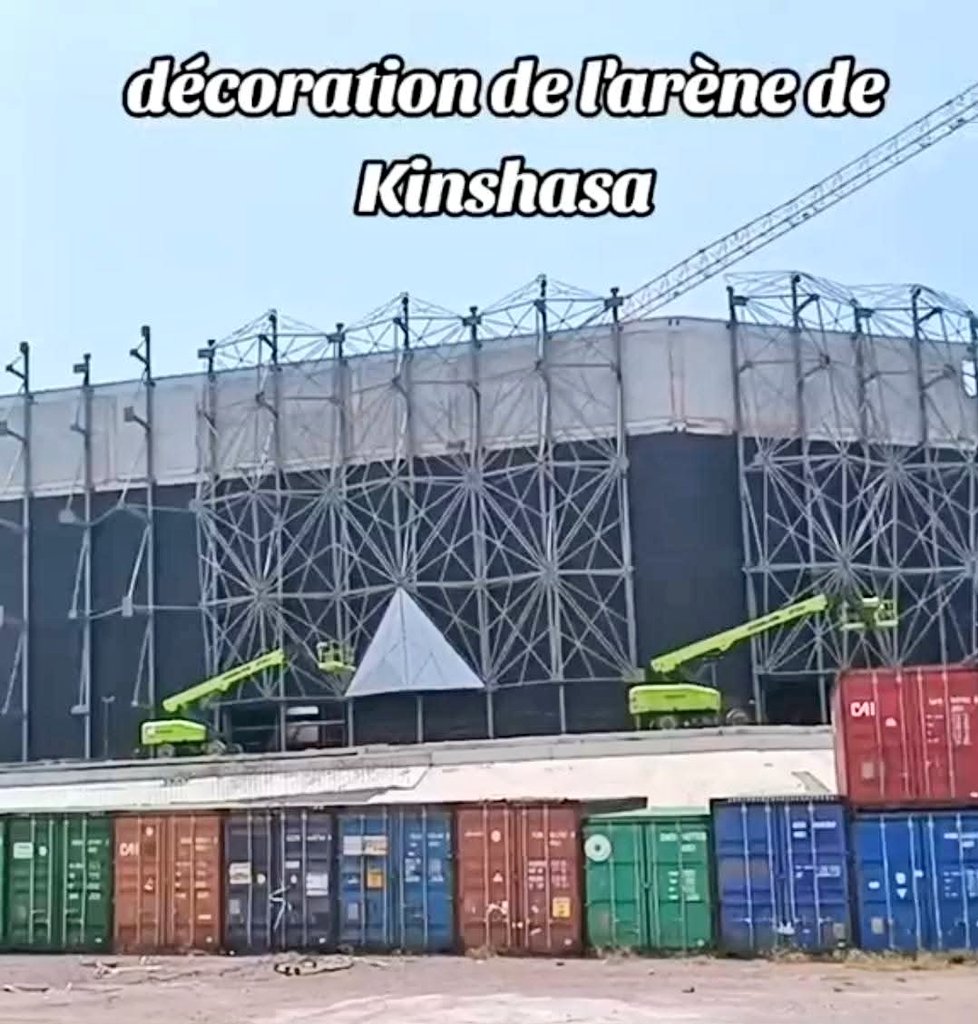 2LaRepublique's tweet image. #RDC : Les travaux de finition extérieure de Kinshasa Arena ont débuté ! ✊🏾🇨🇩