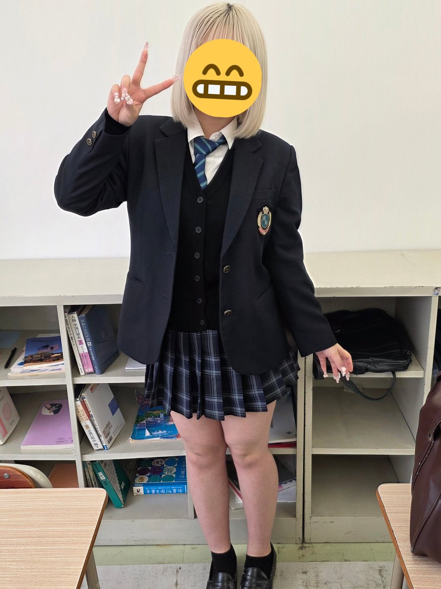 yume_no_otoko's tweet photo. 12時間撮影終わったー！
久々のみつきさん@rnituki_
スタイル容姿仕事の姿勢完璧
ぜひオファーを！
もう一人はXやってない仲良しモデル
打ち上げのCoCo壱でカレーにケチャップをかけてた。カレーペーストケチャップの人初めて見た。カレーにケチャップの方いたら教えてください
食べたけど甘過ぎ！ https://t.co/28KyiNPgKG