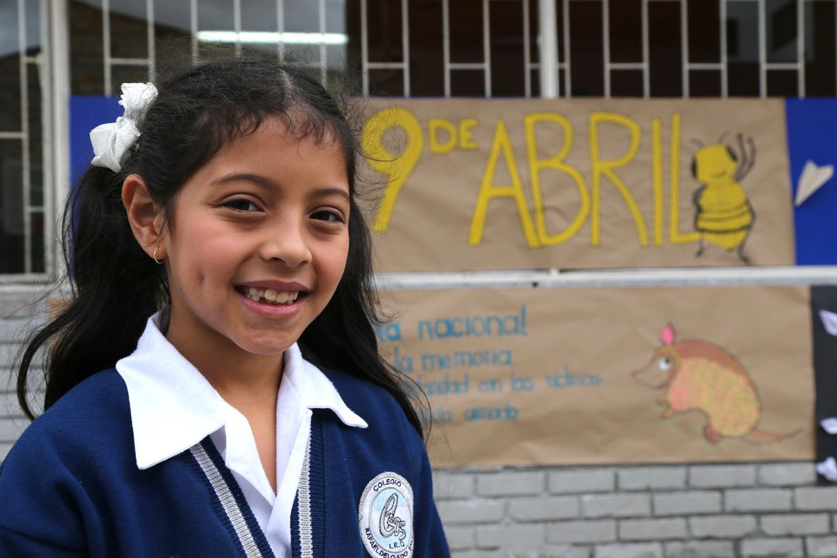 Secretaría de Educación de Bogotá tweet media