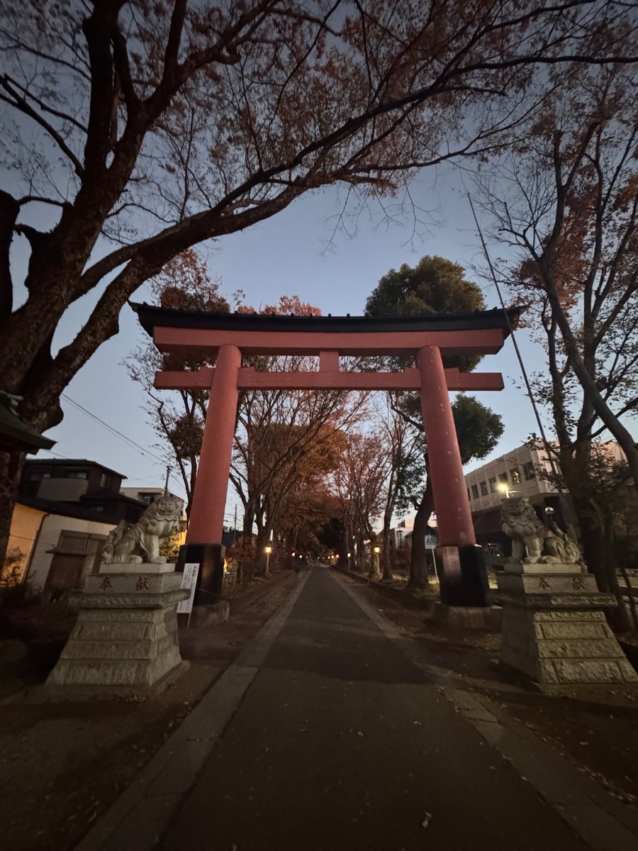 Eric W. Cross tweet media