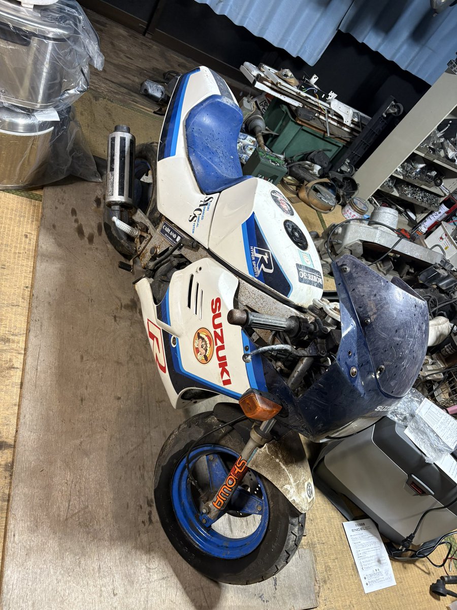 このバイクは楽しいぞー 当時はヨシムラがチューニングパーツ販売して