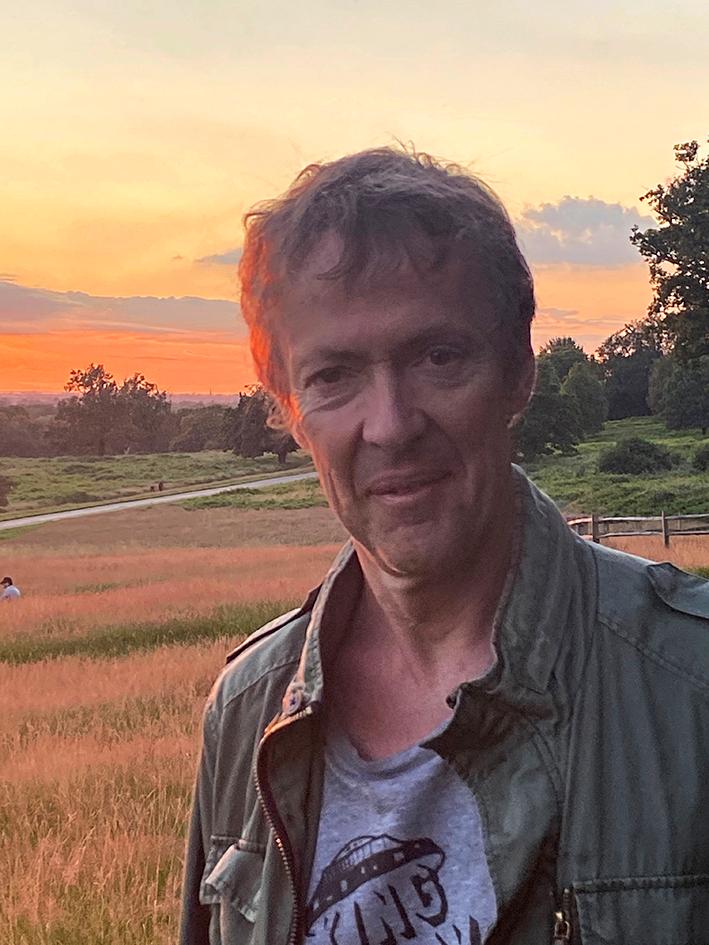 CherryRedGroup's tweet photo. We’re sorry to hear of the passing of Andrew Perry, a hugely respected music journalist &amp; great supporter of Cherry Red over the years. A longtime MOJO contributor, his support of the label meant a great deal to us. Our thoughts are with his family, friends &amp; colleagues. https://t.co/n70rDyvlNm