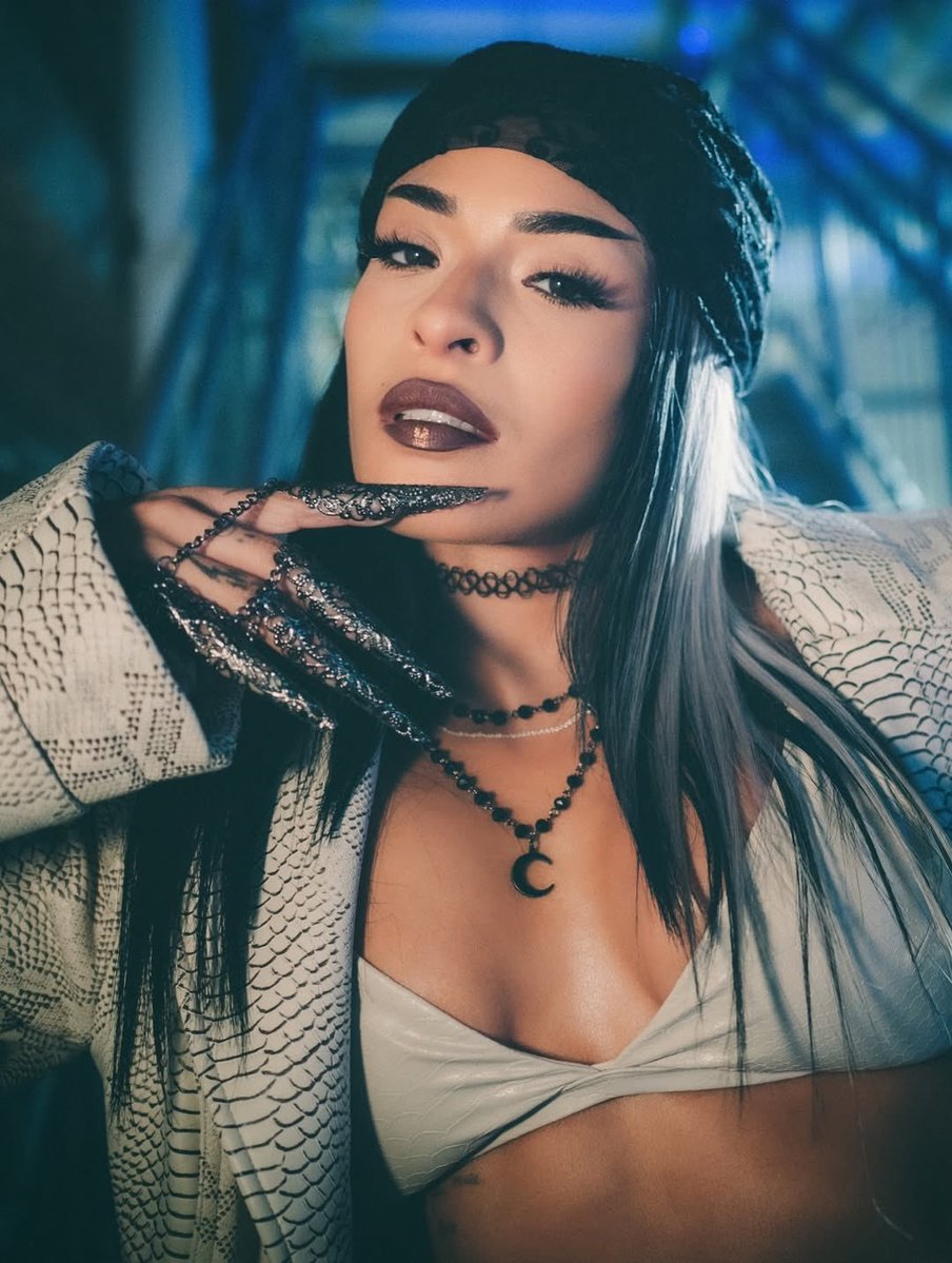 👑💜Queen Kala 《April 9 - B-Day》💜👑 (Parody) tweet media