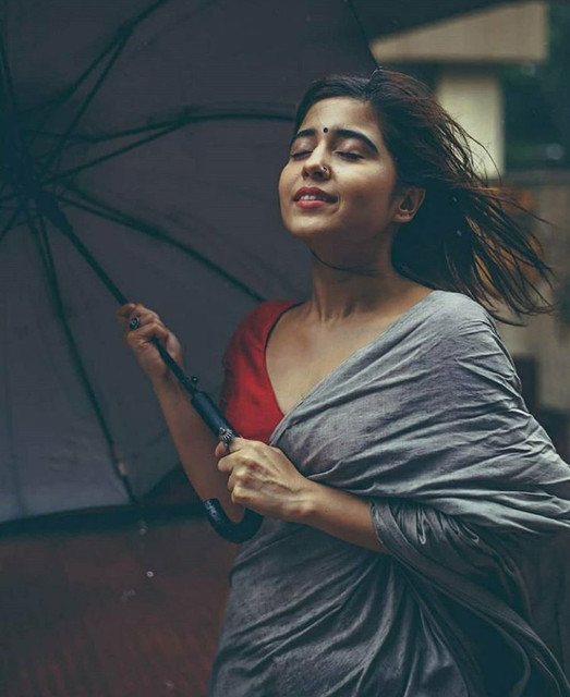 Bhuvi 🫰🏼 tweet media