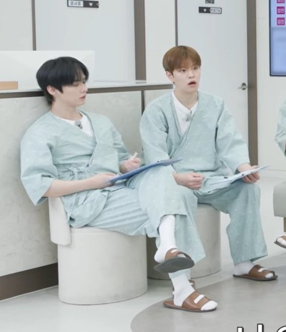 개노리 tweet media