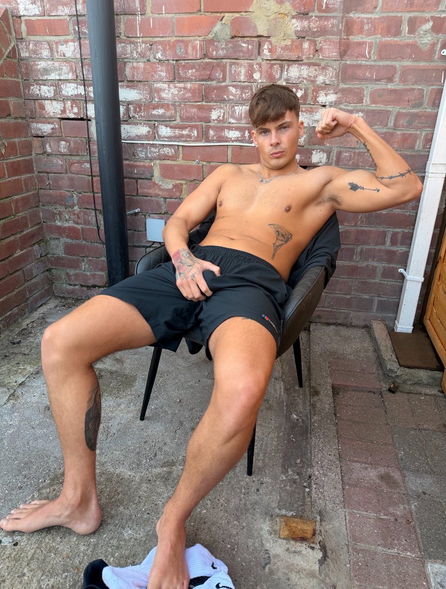 StraightMasterA's tweet photo. What a view. https://t.co/KVL4TYUVCo