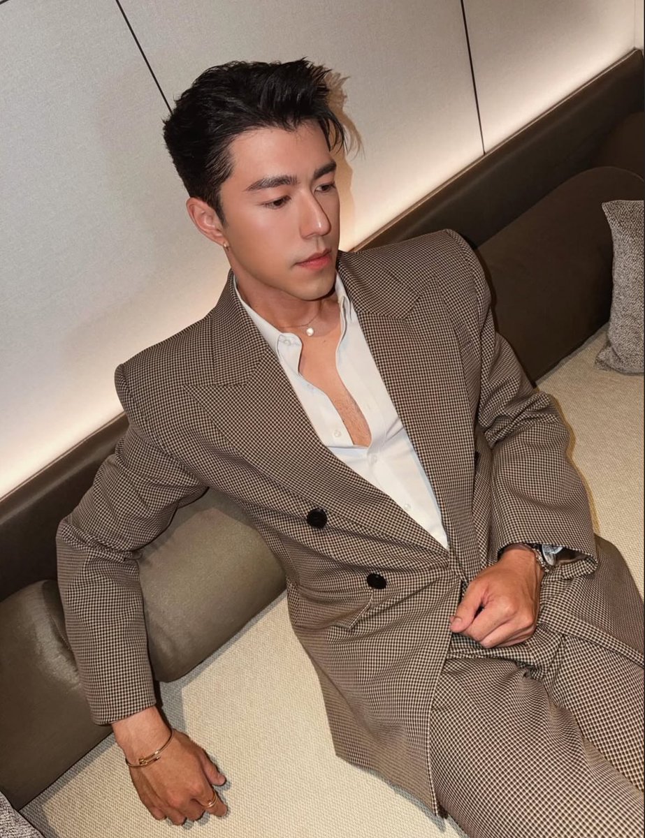 norsoryorlor tweet media