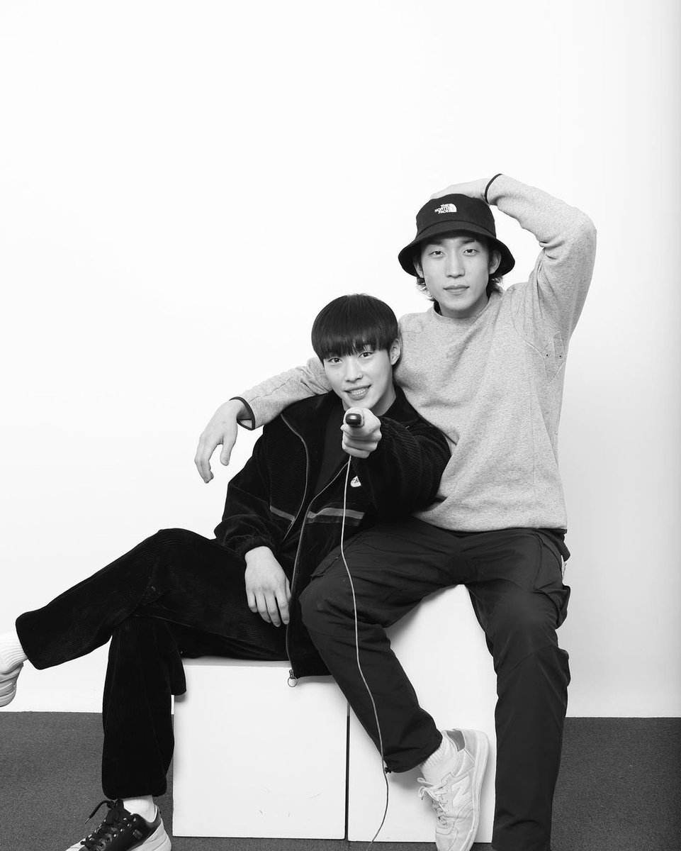 𝓑 ✮ tweet media