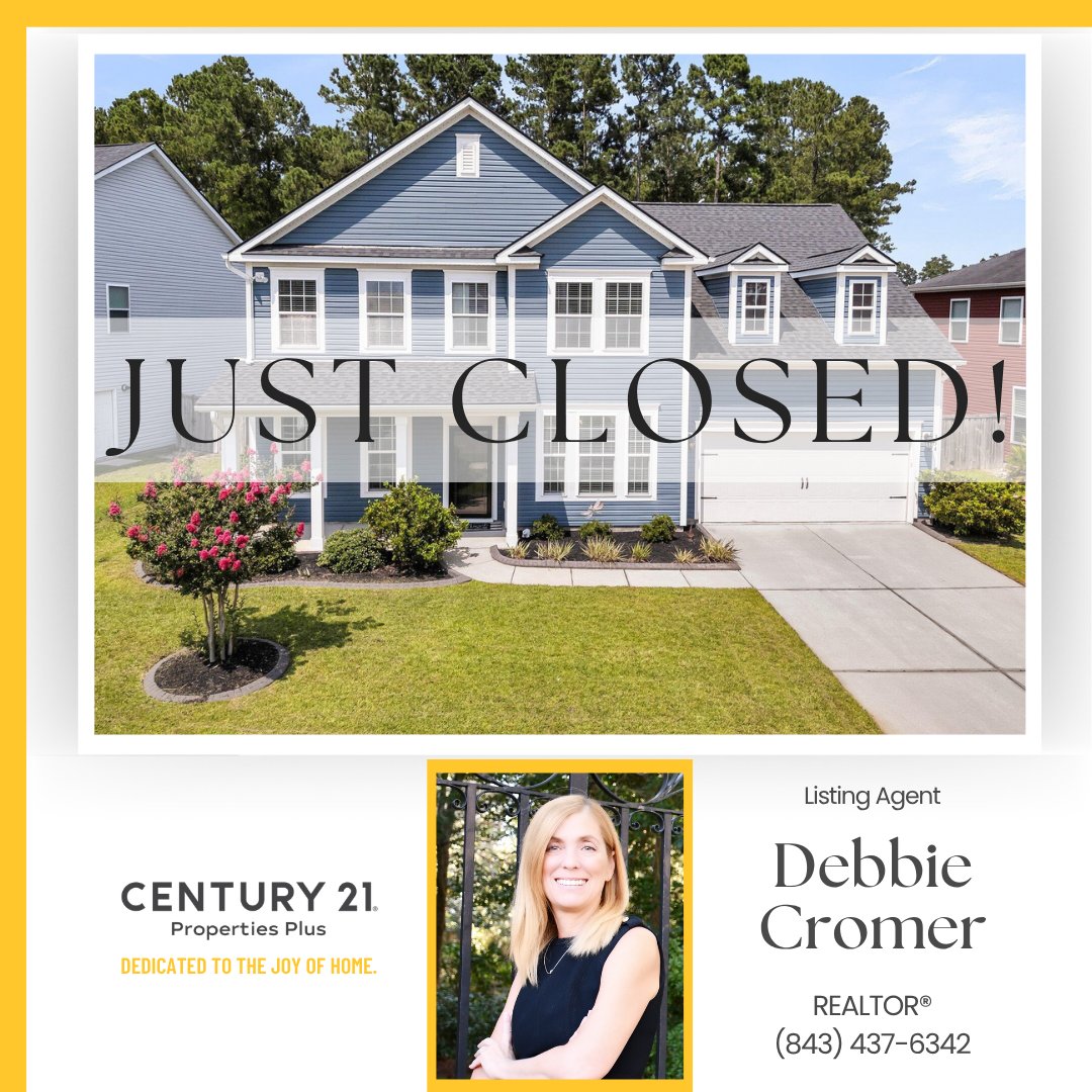 C21CHS's tweet image. Just Closed by Debbie Cromer 🔑
Another Cane Bay home officially sold! Debbie Cromer represented the seller and delivered a strong result on this spacious 5-bedroom home in The Oaks.

When it’s time to sell, trust Debbie to get it done.

#JustClosed #ListingAgent #Century21 #Sold