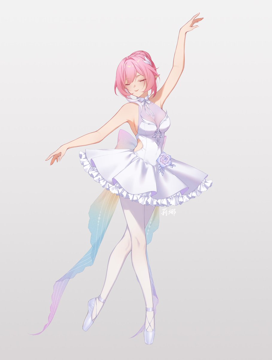 莉娜🎀 tweet media