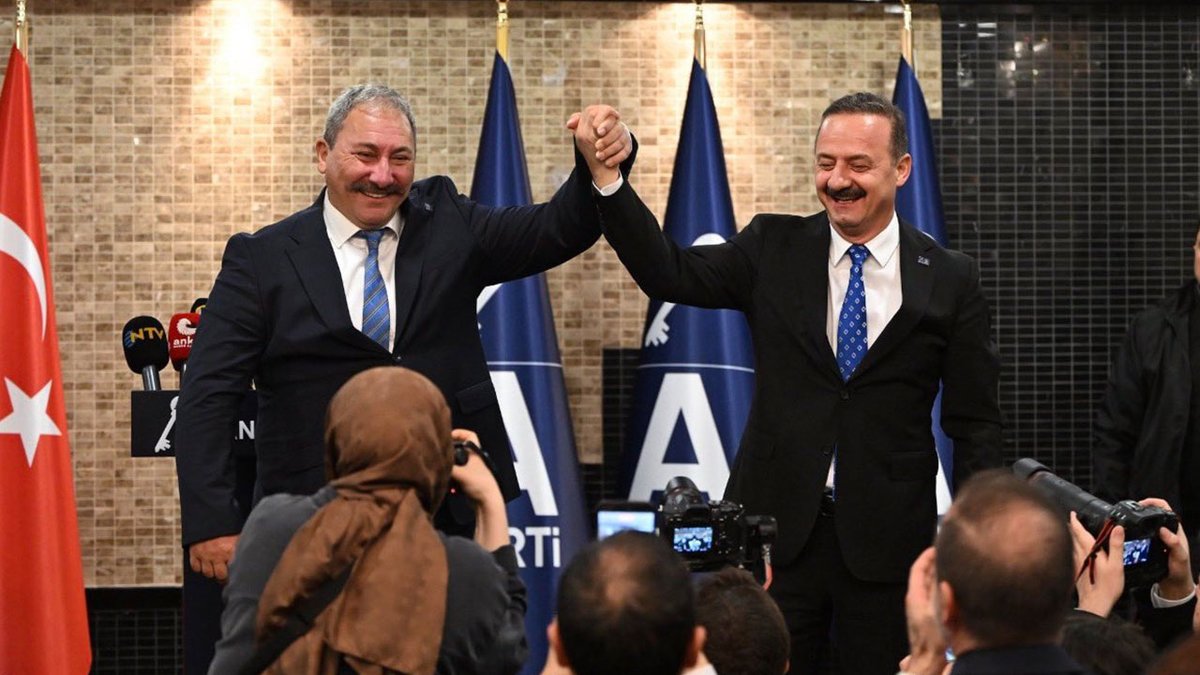 Cumhuriyet tweet media