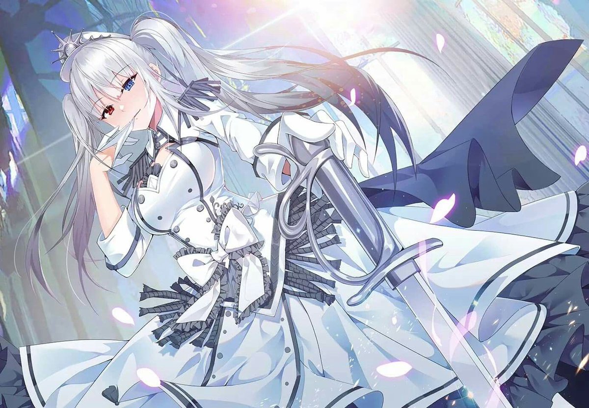 𝓦𝓱𝓲𝓽𝓮 𝓠𝓾𝓮𝓮𝓷 ♛ tweet media