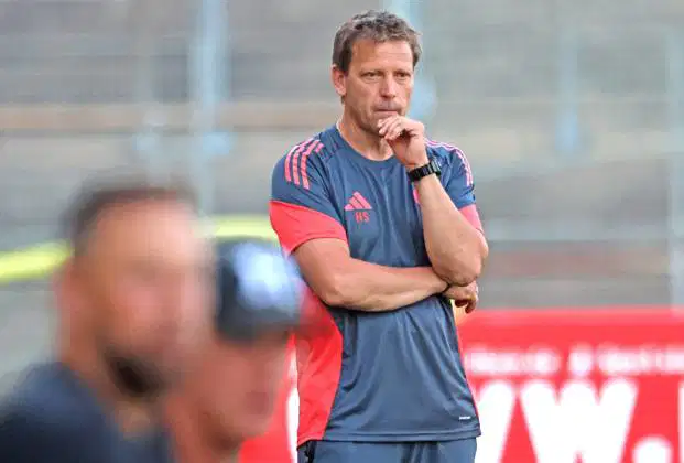 roro_bayern's tweet photo. #Dante est pressenti pour devenir le nouvel entraîneur du FC Bayern II. L'entraîneur actuel, Holger #Seitz, quittera ses fonctions à la fin de la saison pour occuper un autre poste au sein du Campus.

Le triple vainqueur de 2013 est actuellement capitaine de l'OGC Nice en Ligue 1, mais prévoit de prendre sa retraite à la fin de la saison. Il souhaite ensuite devenir entraîneur, son grand rêve étant de revenir au FC Bayern. Dante a déjà obtenu sa licence pro de l'UEFA alors qu'il est encore joueur professionnel en activité.

[@kessler_philipp & @mano_bonke]

#FCBayern || #Bundesliga 🇩🇪 || #L1 || #OGCNice || #Ligue1 🇫🇷 || #FCBII || #FCBAmateure || #FCBayernCampus || #MiaSanMia 🔴⚪️