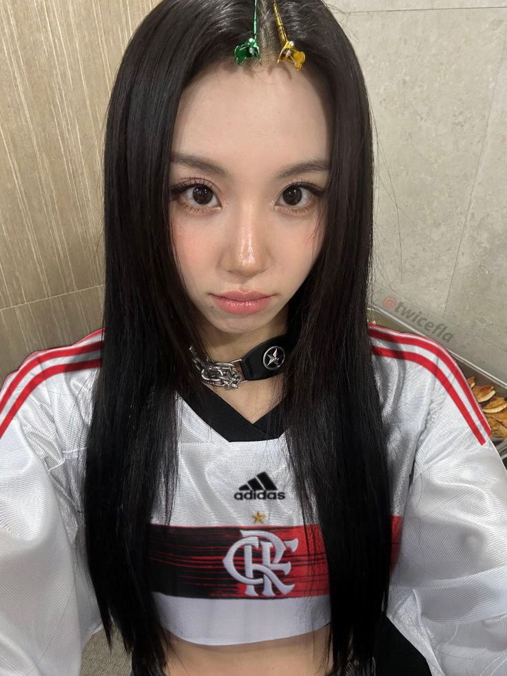 TwiceFla tweet media