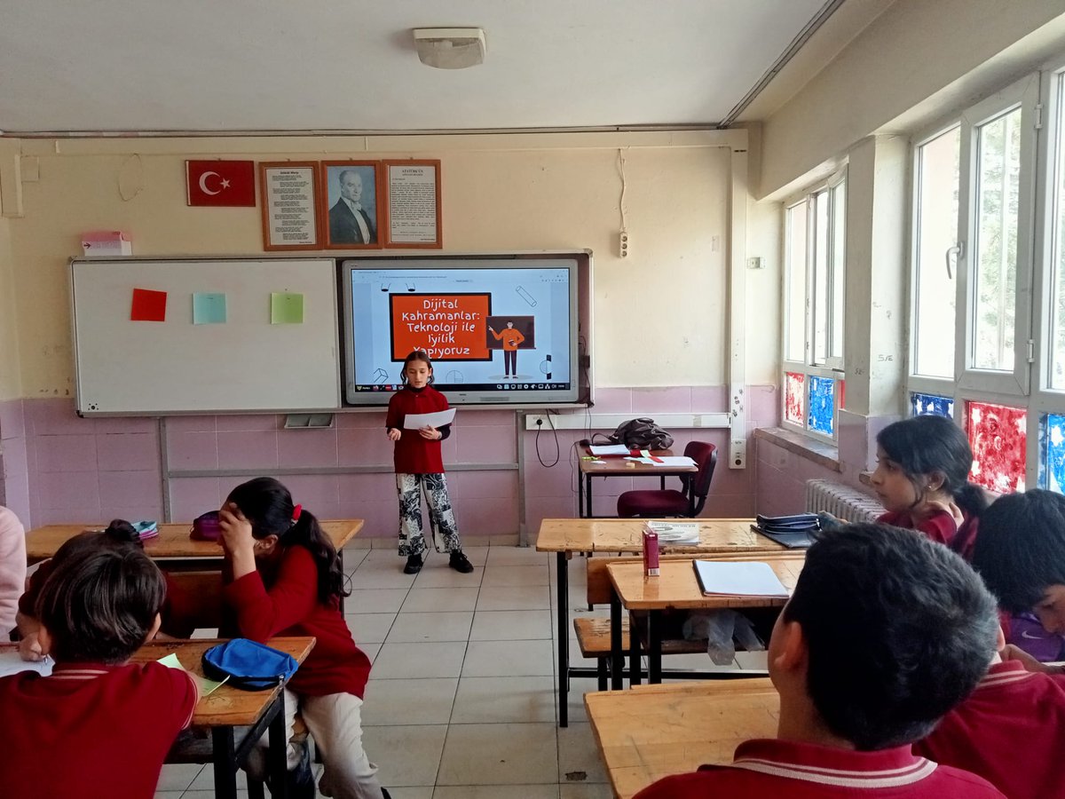 DVE Müfredat Pilotlama Süreci kapsamında Kahramanmaraş Dulkadiroğlu Yavuz Selim Ortaokulu 5. sınıf öğrencileriyle "Sorumlu İnovasyon" etkinliğini gerçekleştirildi. 
Katkılarından dolayı sorumlu öğretmenimize çok teşekkür ederiz.
<a href="/tcmeb/">Millî Eğitim Bakanlığı</a> <a href="/mebyegitek/">Yenilik ve Eğitim Teknolojileri Genel Müdürlüğü</a> <a href="/coe/">Council of Europe</a>