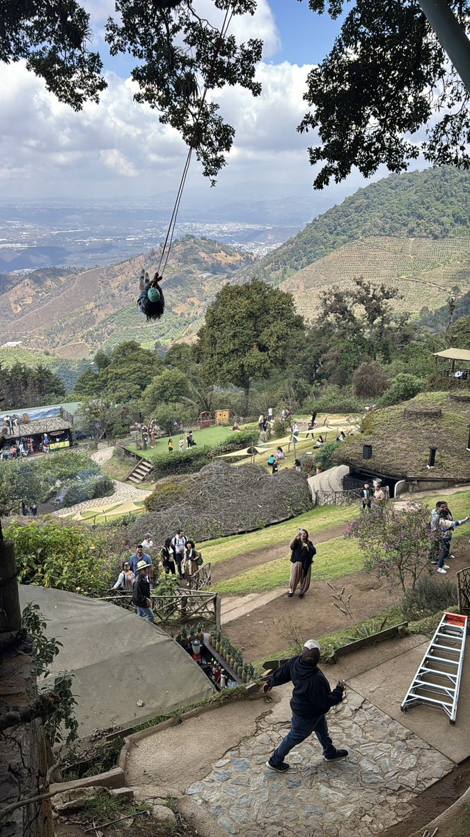 ugcbree's tweet image. Back from 12 days off the grid with my family ☁️🌊

Other than editing 2 big campaigns, I tried to really unplug from everything this trip and am SO glad I did! Feeling refreshed, energized and ready for Q2 🚀

#ugccreator #ugccreators #ugc #ugccommunity