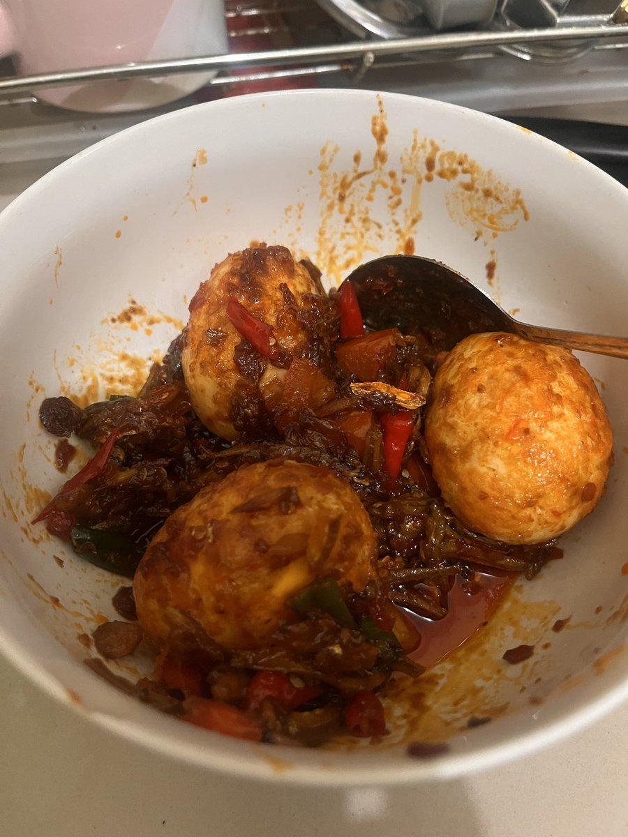 giaprinatama's tweet photo. Masak iniiiii, masakan sederhana tapi bikin pengen nambah nasi 🫢🤣 https://t.co/srAETnJZXi